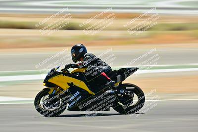 media/Sep-07-2025-TrackXperience (Sun) [[ee17e62fad]]/Level 2/Session 4 (Lower Chicane)/